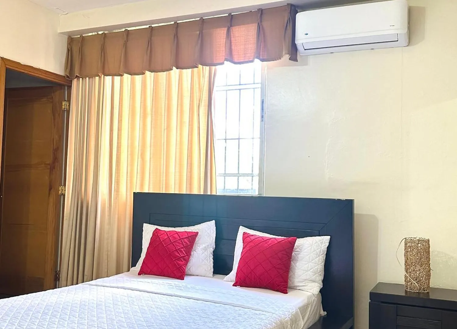 *** Lägenhetshotell Aparta Hotel Roma Santo Domingo Dominikanska republiken
